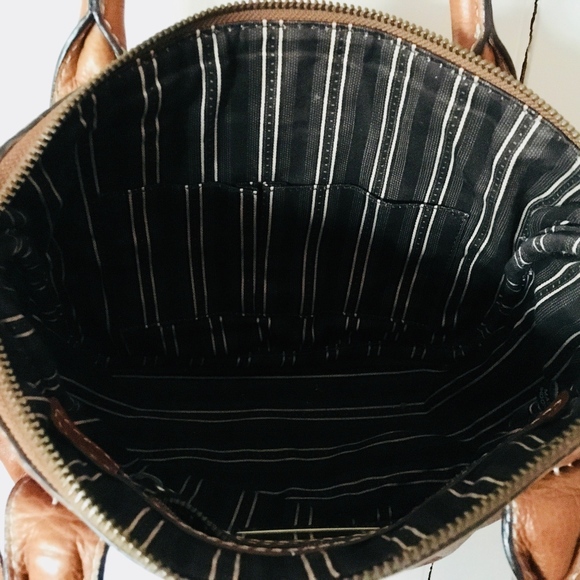 Marc Jacobs Leather Handbag - Picture 4 of 7